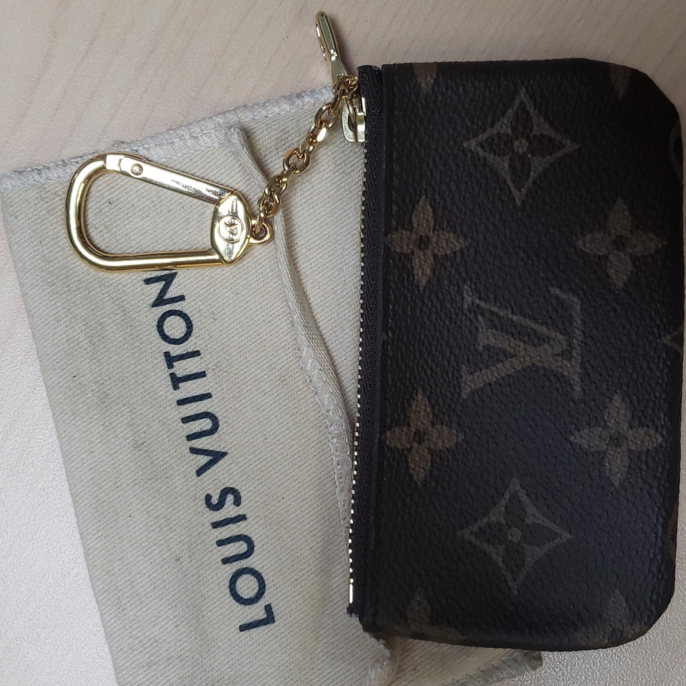 Authentic Louis Vuitton Key Pouch
